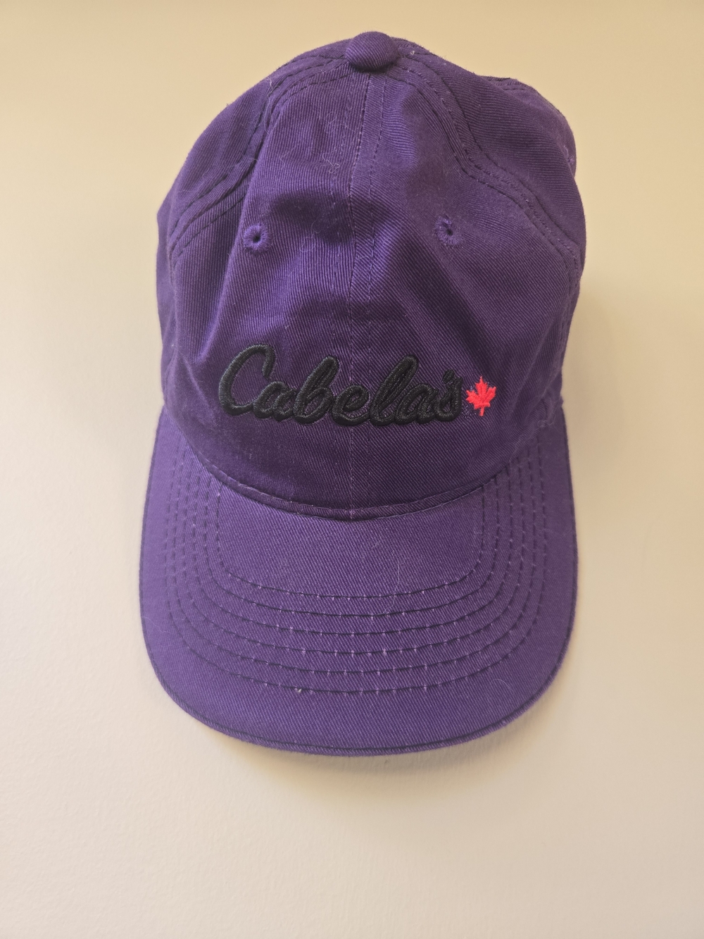 Cabela's Women's Purple Adjustable Baseball Cap Hat Canada Logo
